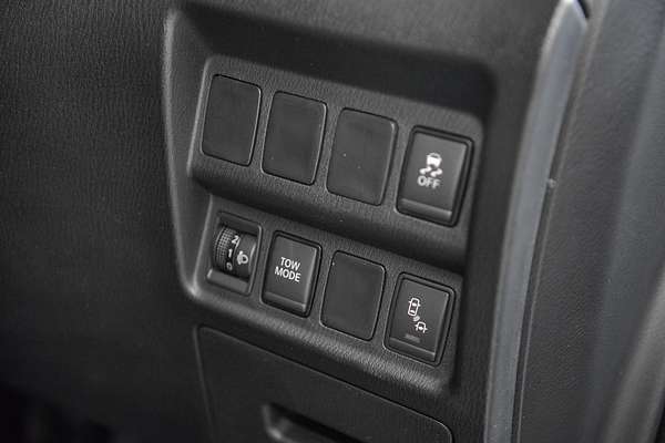 2018 Nissan Pathfinder ST-L R52 Series II