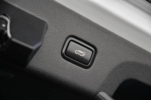 2022 Kia Sportage SX+ NQ5