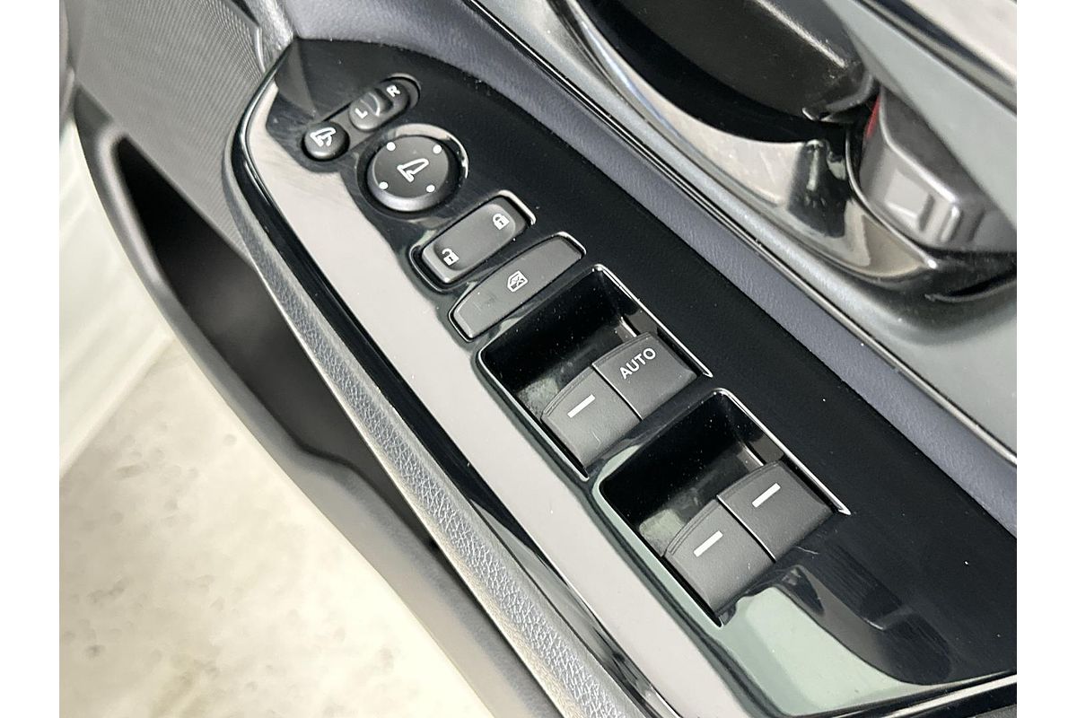 2023 Honda CR-V Black Edition RW