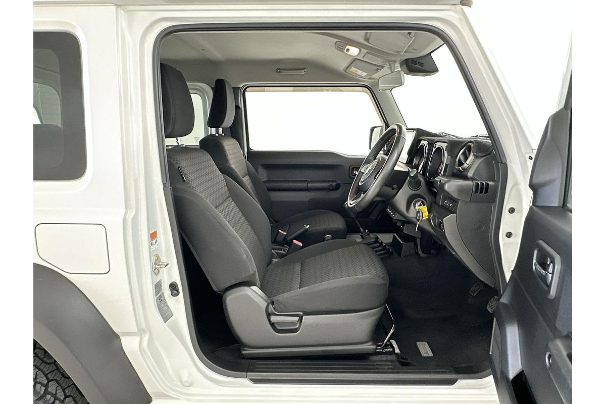 2022 Suzuki Jimny GLX GJ