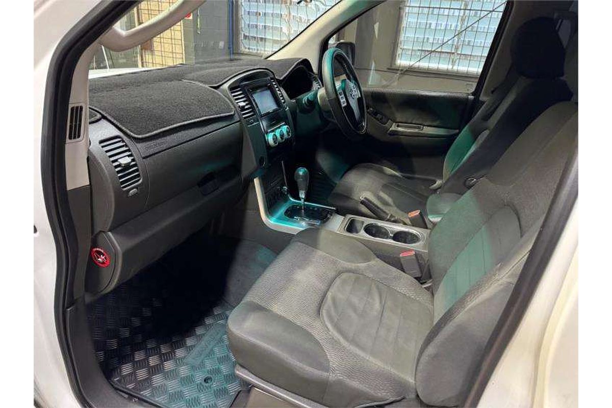2011 Nissan Navara ST-X 550 D40 4X4