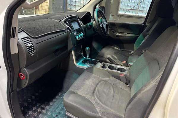2011 Nissan Navara ST-X 550 D40 4X4