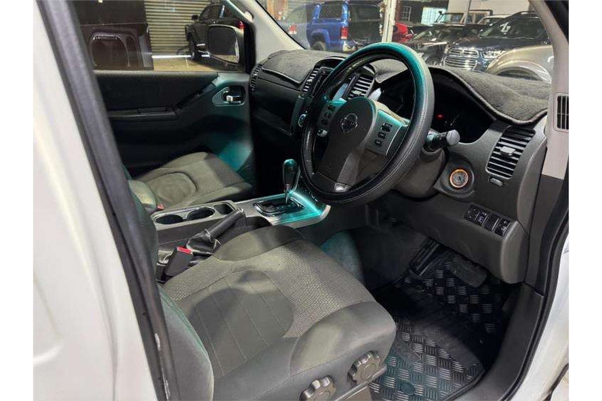 2011 Nissan Navara ST-X 550 D40 4X4