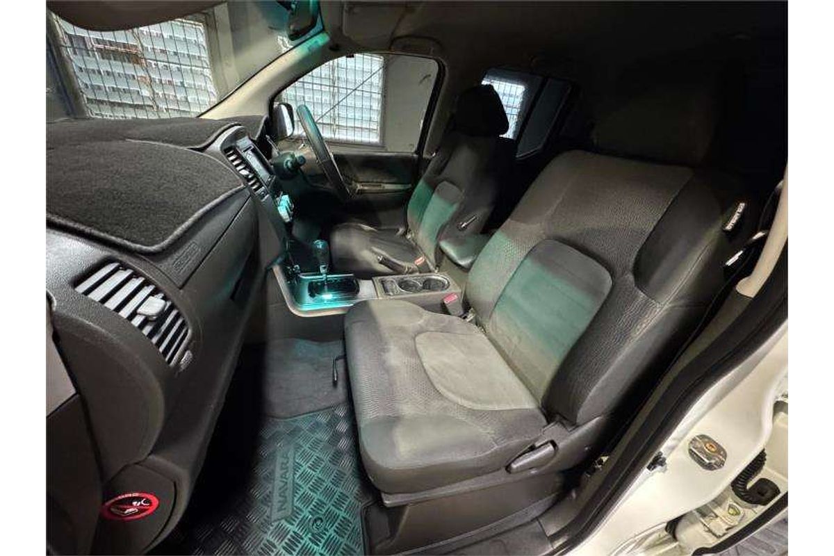 2011 Nissan Navara ST-X 550 D40 4X4