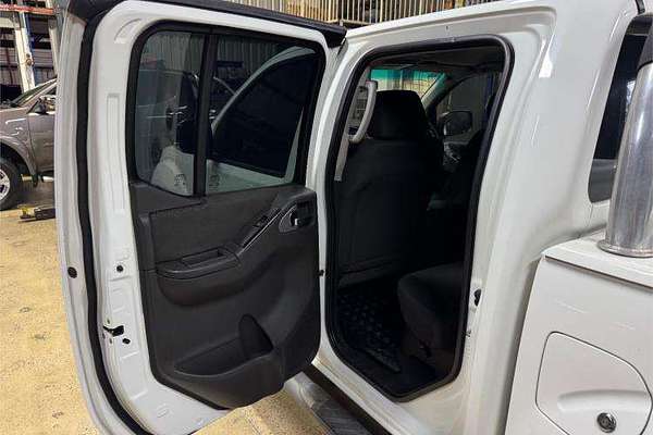 2011 Nissan Navara ST-X 550 D40 4X4