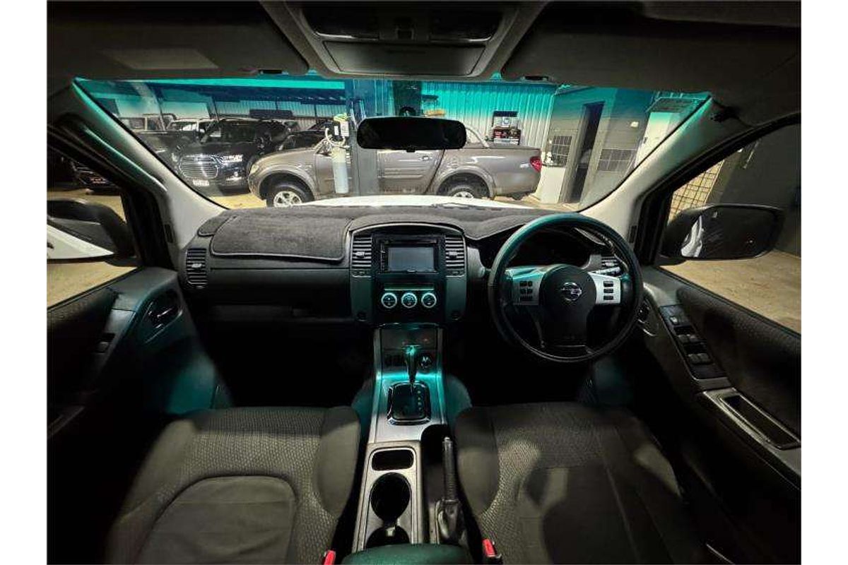 2011 Nissan Navara ST-X 550 D40 4X4