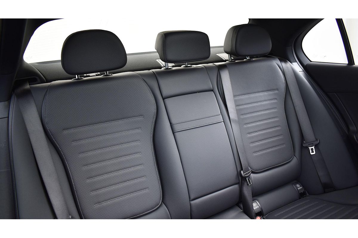 2024 Mercedes-Benz C-Class C300 W206