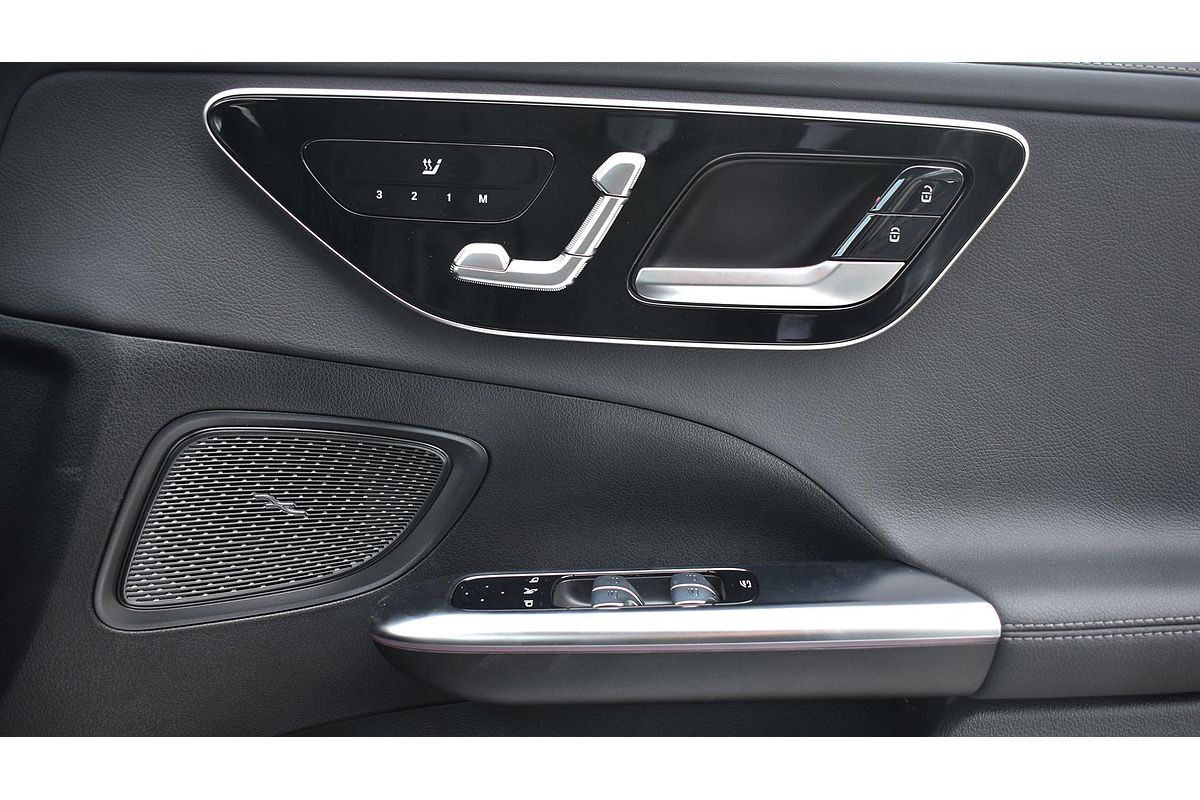2024 Mercedes-Benz C-Class C300 W206