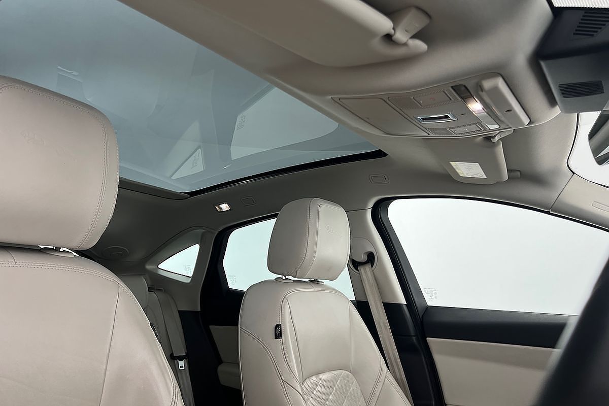 2019 Jaguar E-PACE P250 HSE X540