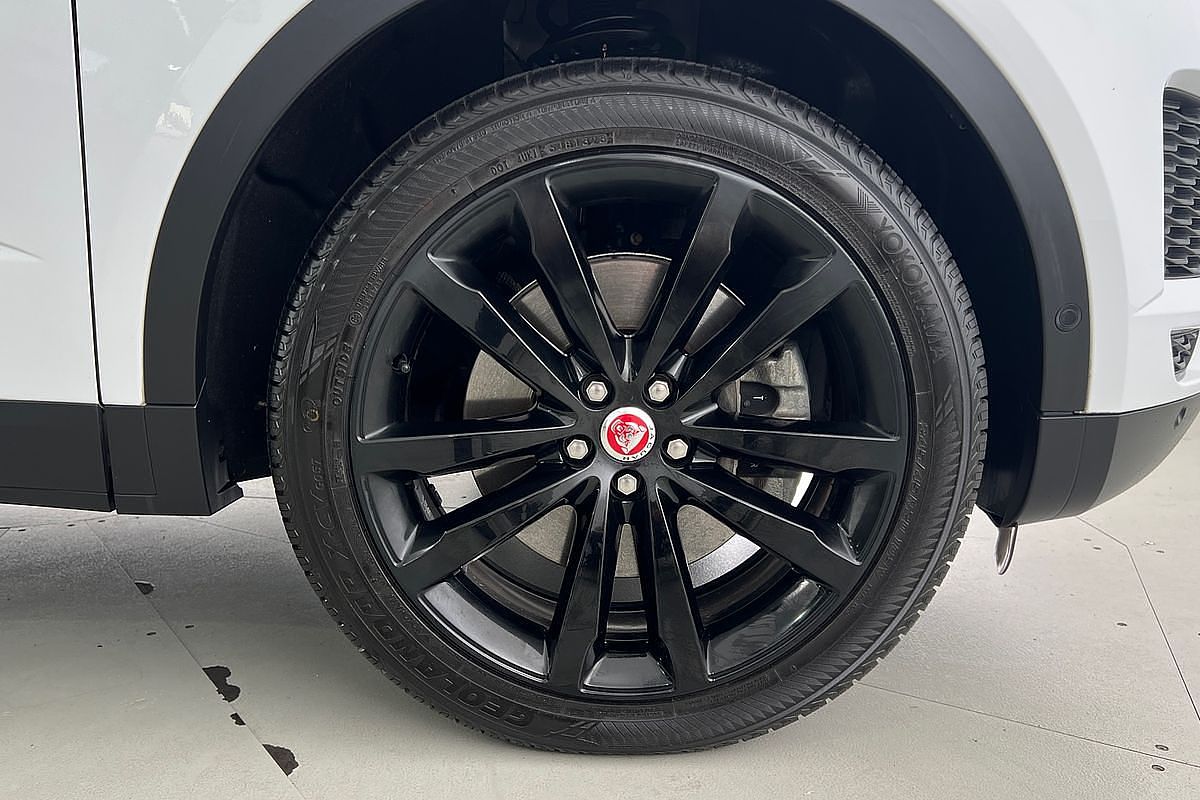 2019 Jaguar E-PACE P250 HSE X540