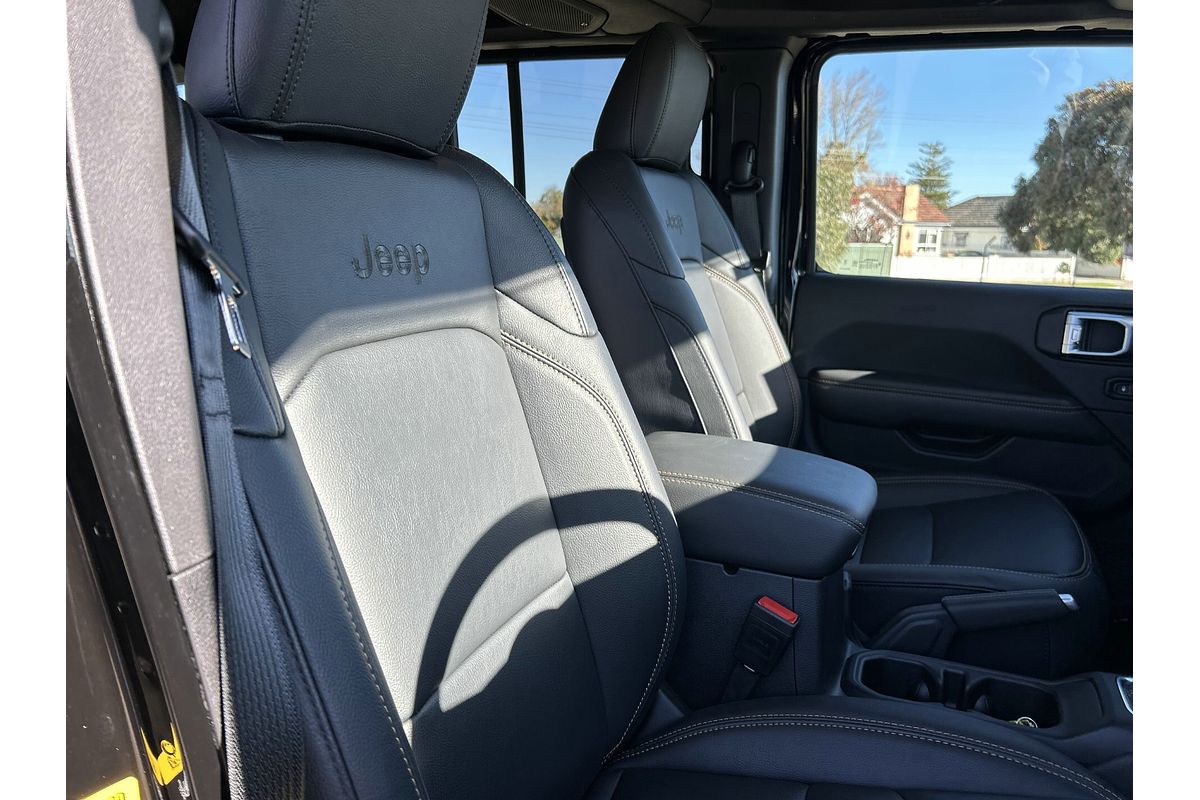 2024 Jeep Wrangler Unlimited Overland JL