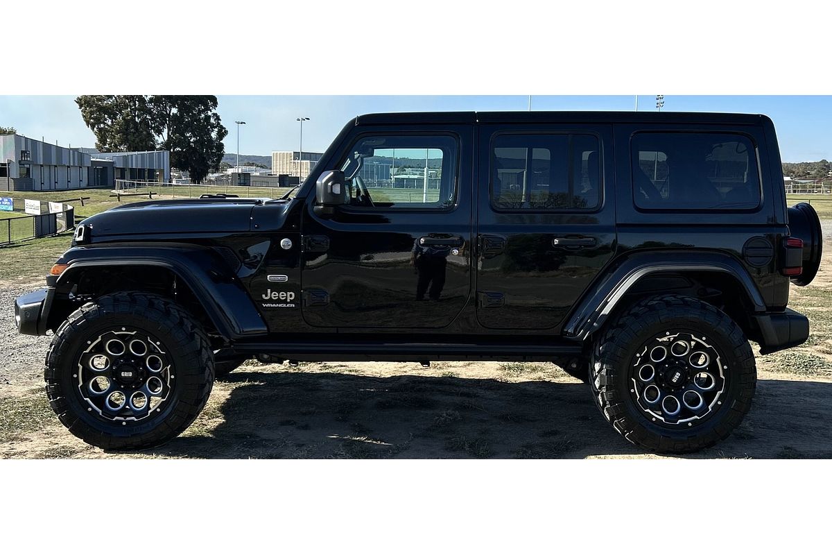 2024 Jeep Wrangler Unlimited Overland JL