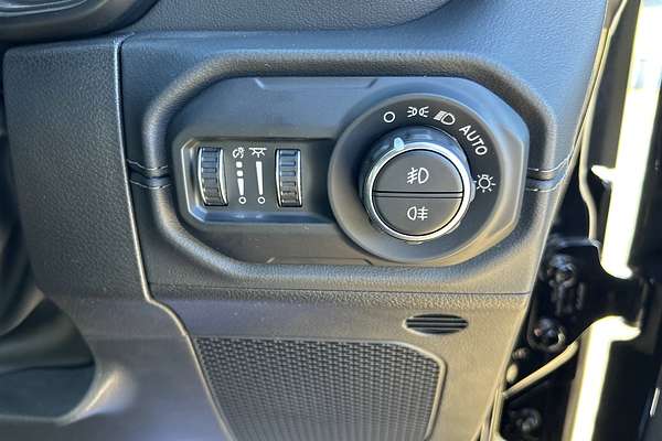 2024 Jeep Wrangler Unlimited Overland JL