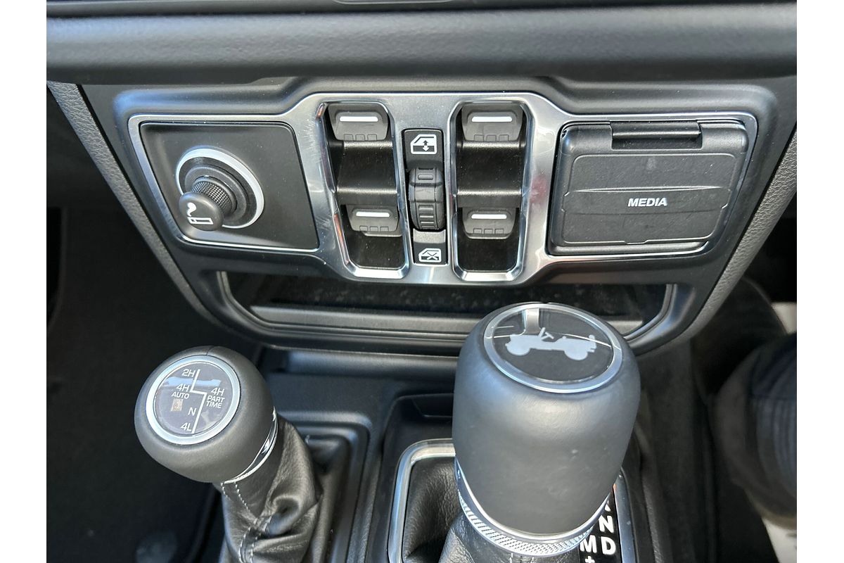 2024 Jeep Wrangler Unlimited Overland JL