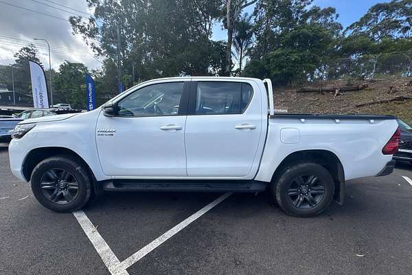 2023 Toyota Hilux SR GUN126R 4X4