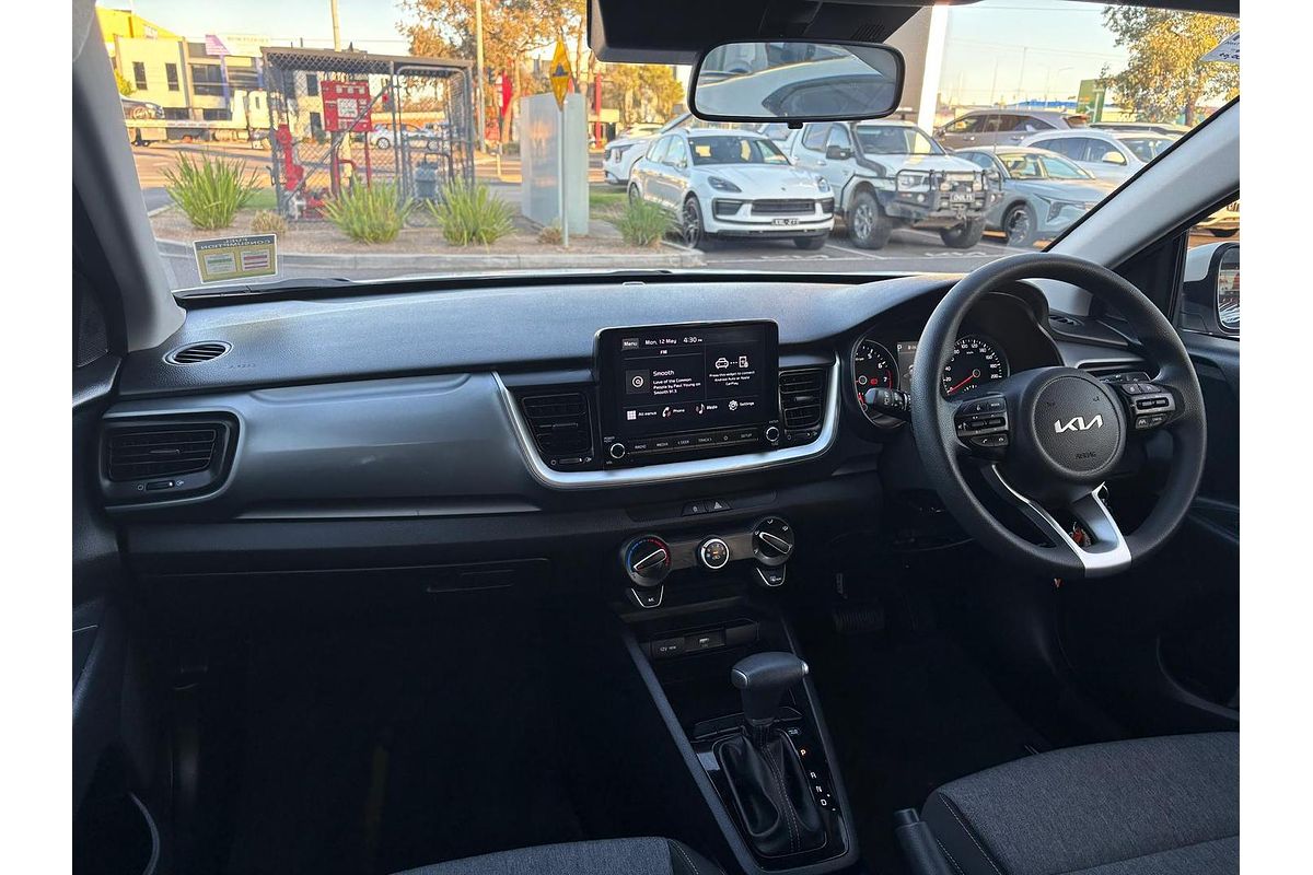 2022 Kia Stonic S YB