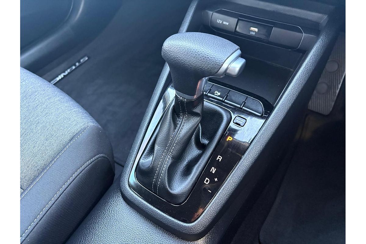 2022 Kia Stonic S YB