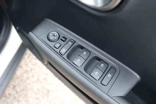 2024 Hyundai INSTER Cross AX.V1