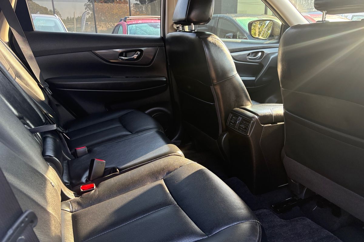 2021 Nissan X-TRAIL ST-L T32