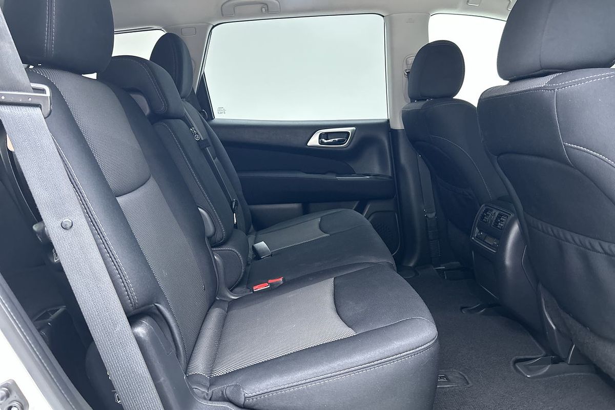 2017 Nissan Pathfinder ST R52 Series II