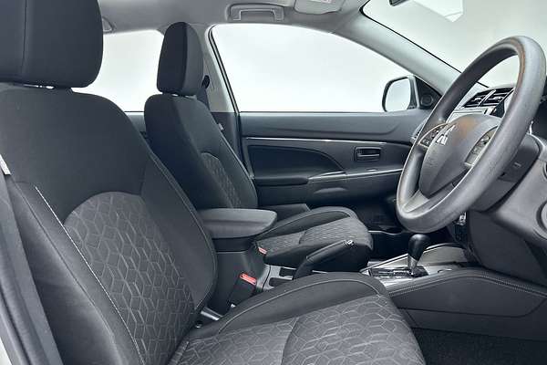 2022 Mitsubishi ASX ES XD