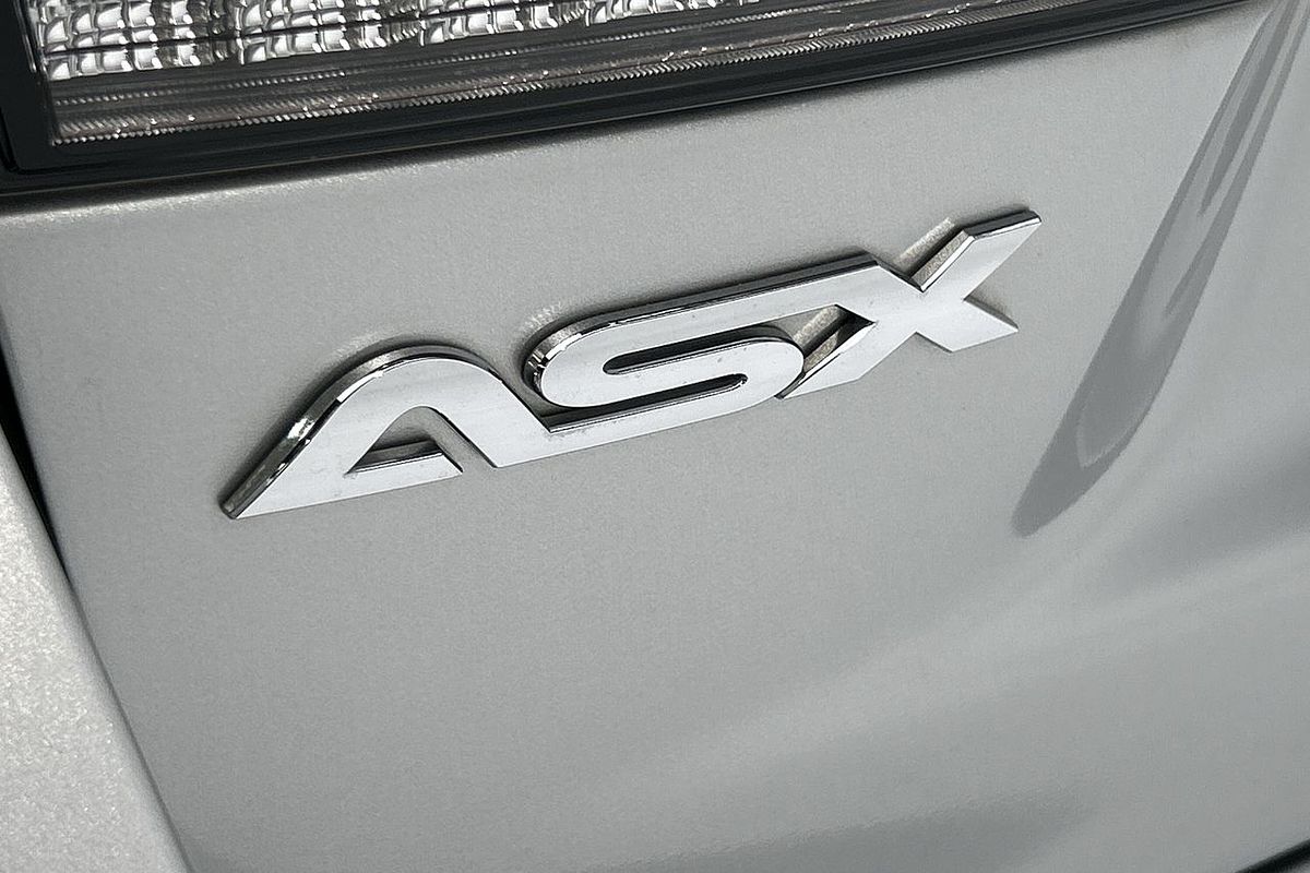 2022 Mitsubishi ASX ES XD