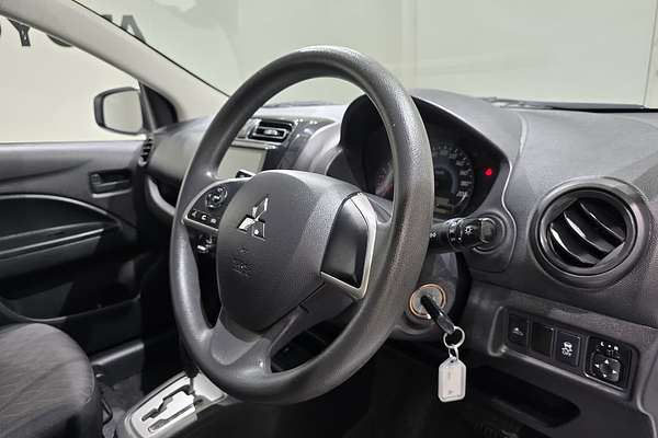 2021 Mitsubishi Mirage ES LB