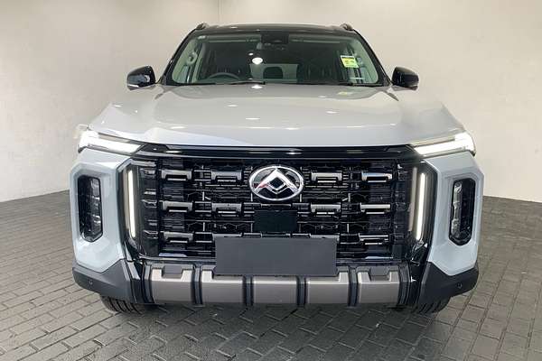 2025 LDV D90 Executive SV9A