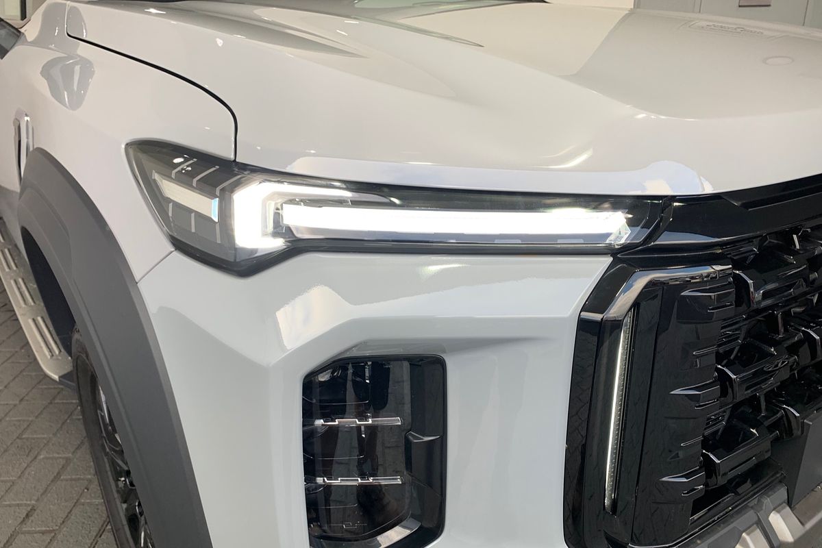 2025 LDV D90 Executive SV9A