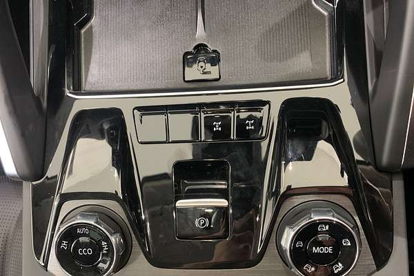 2025 LDV D90 Executive SV9A