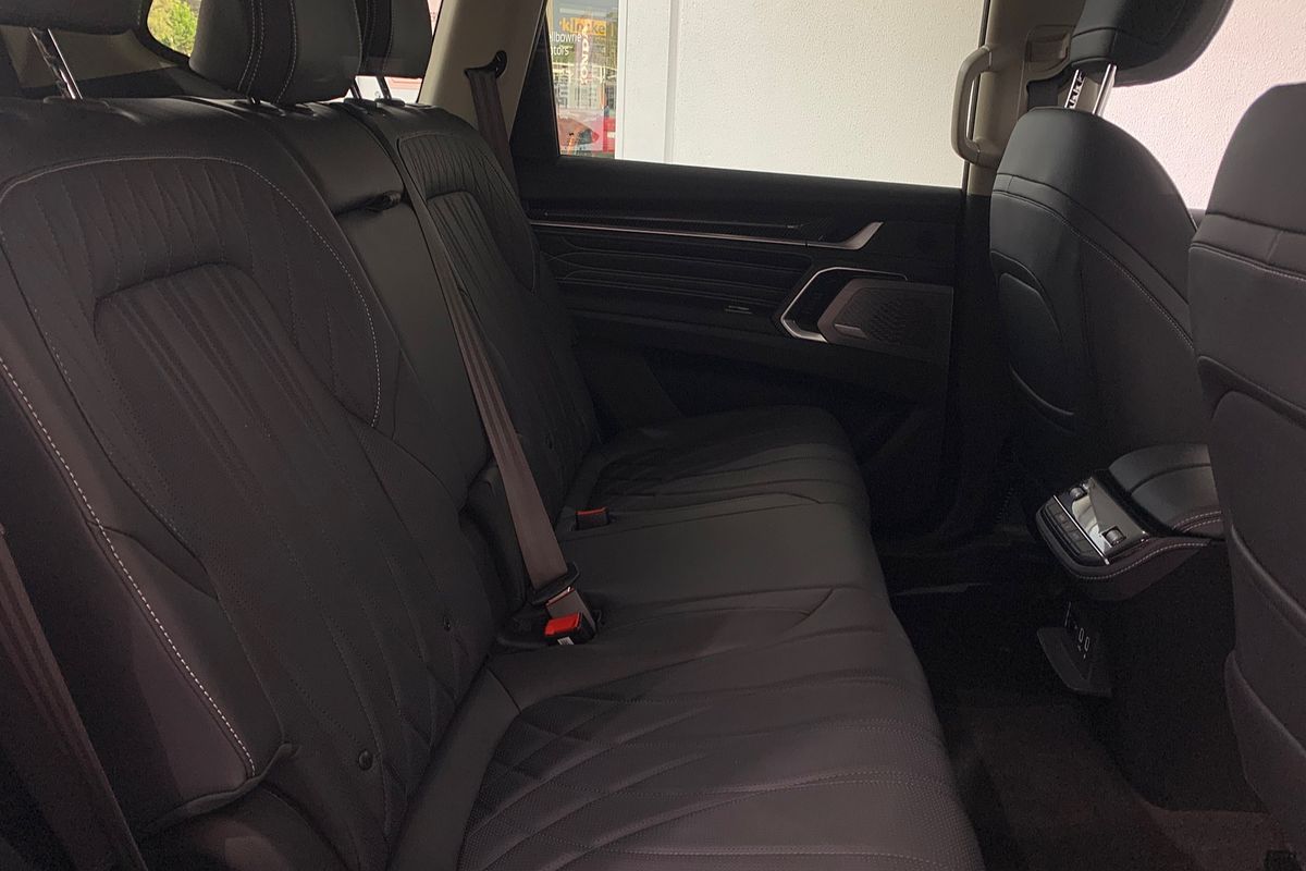 2025 LDV D90 Executive SV9A