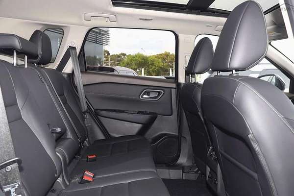 2025 Nissan X-TRAIL Ti e-POWER T33