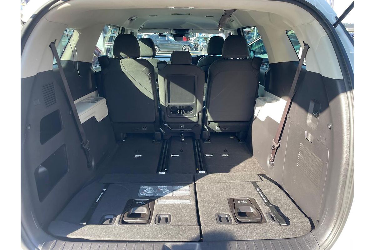 2023 Kia Carnival S KA4