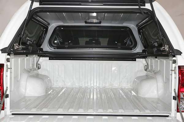 2016 Toyota Hilux SR5 GUN126R 4X4