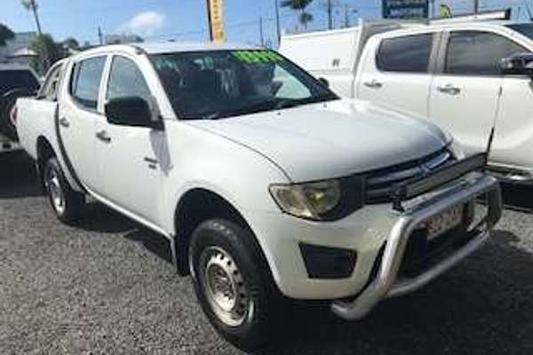 2009 Mitsubishi Triton GLX ML 4X4
