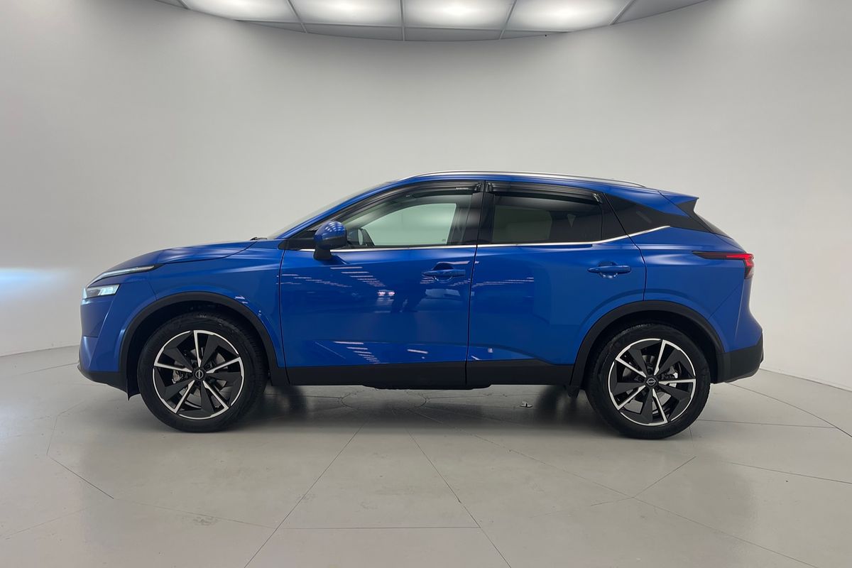 Nissan QASHQAI CVT ST-L