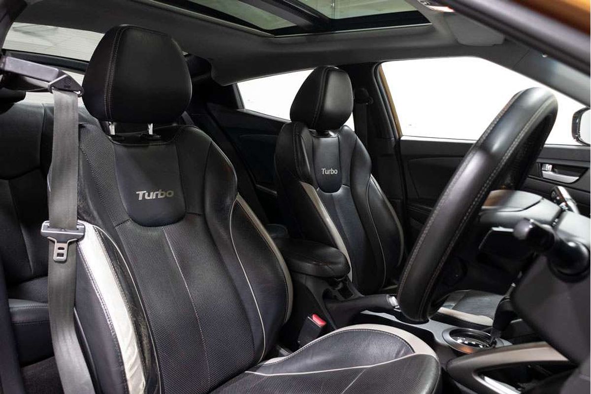 2012 Hyundai Veloster SR Turbo FS2
