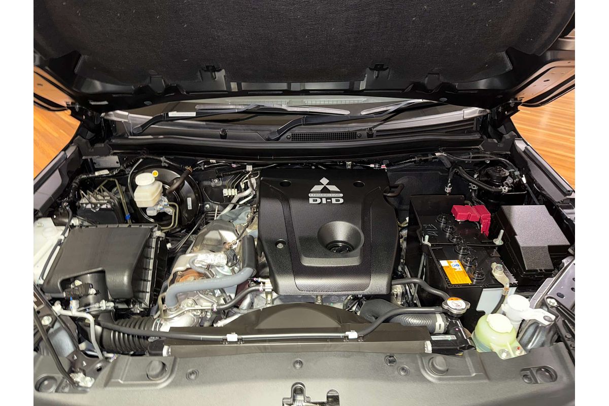 2023 Mitsubishi Triton Xtreme MR 4X4