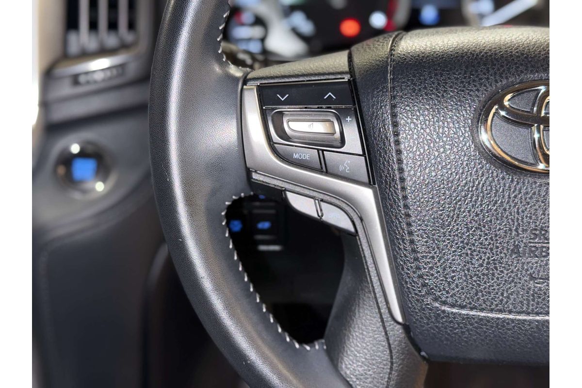2020 Toyota Landcruiser Sahara VDJ200R