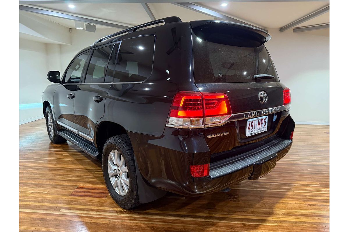 2020 Toyota Landcruiser Sahara VDJ200R