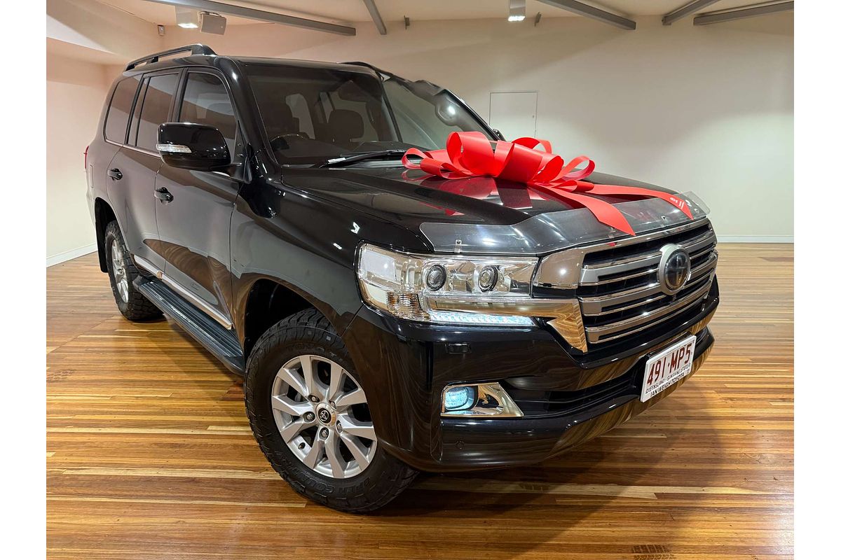 2020 Toyota Landcruiser Sahara VDJ200R