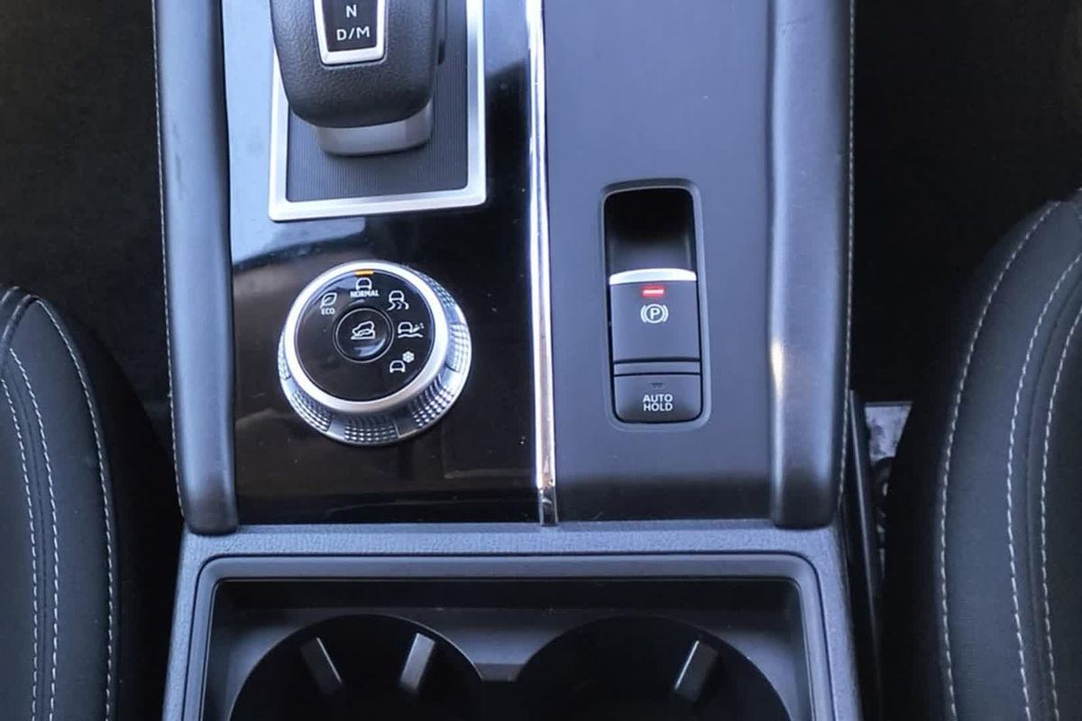 2022 Mitsubishi Outlander ES ZM