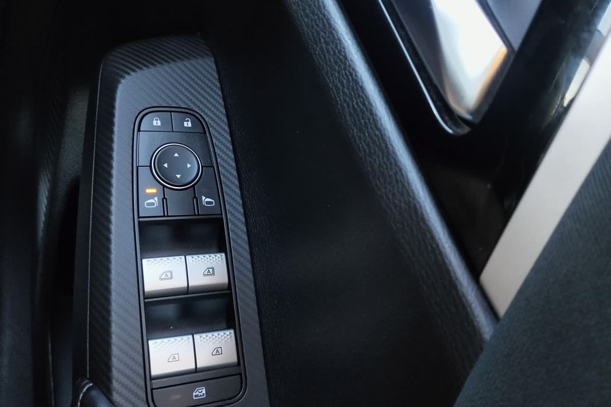 2022 Mitsubishi Outlander ES ZM