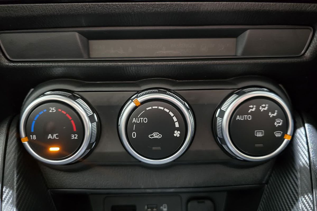 2023 Mazda 2 G15 Evolve DJ Series