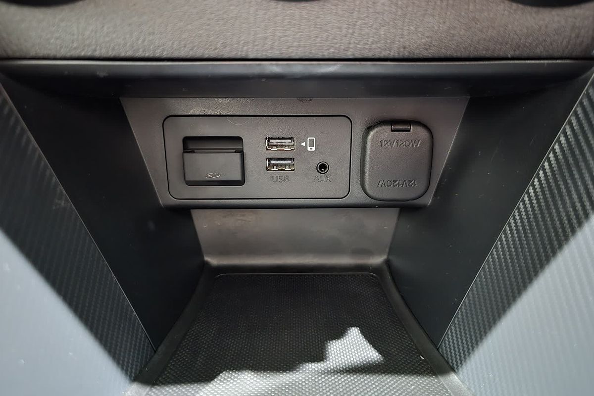 2023 Mazda 2 G15 Evolve DJ Series