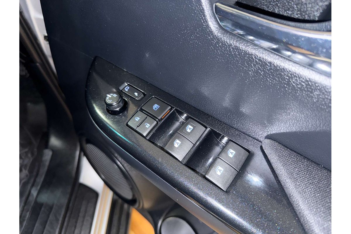 2019 Toyota Hilux SR5 GUN126R 4X4