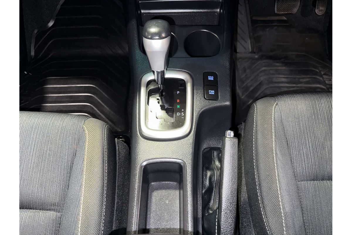 2019 Toyota Hilux SR5 GUN126R 4X4