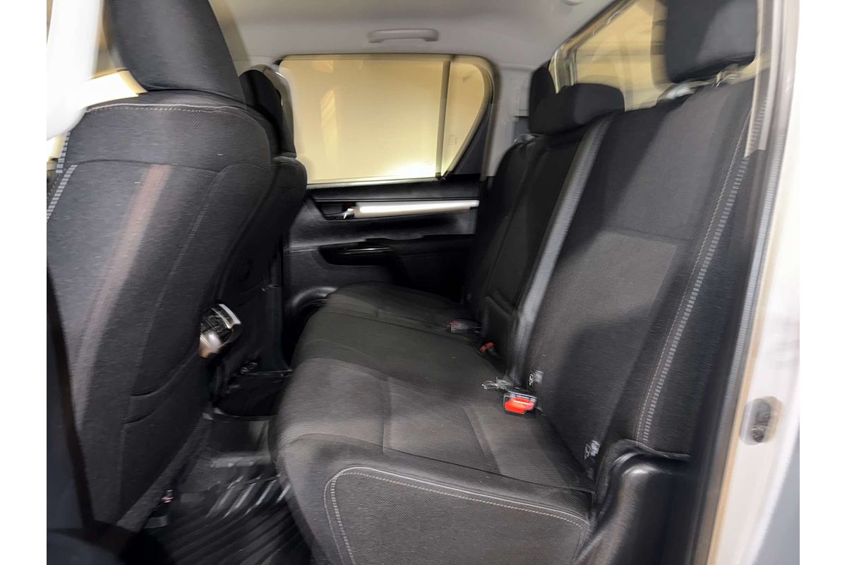 2019 Toyota Hilux SR5 GUN126R 4X4