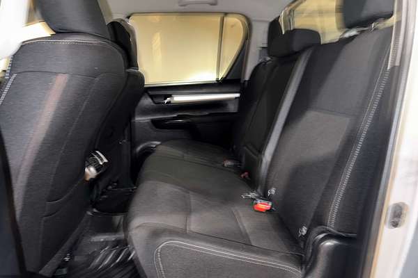 2019 Toyota Hilux SR5 GUN126R 4X4
