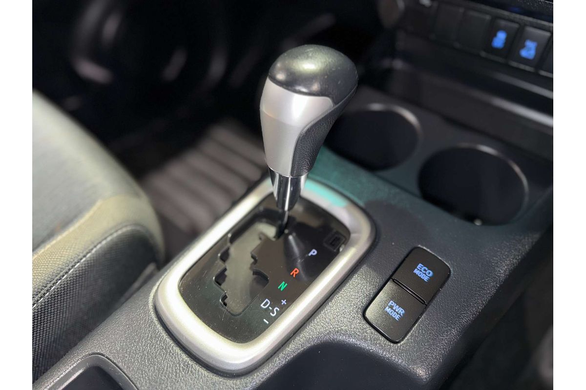 2019 Toyota Hilux SR5 GUN126R 4X4